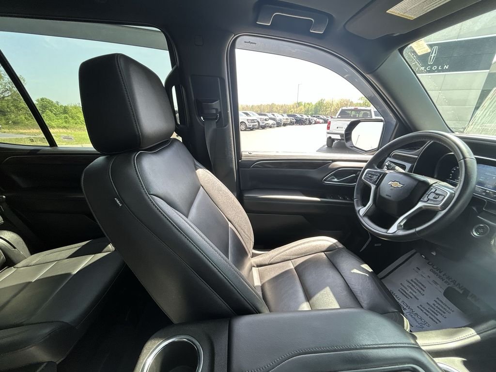 Used 2023 Black Chevrolet LT image 10