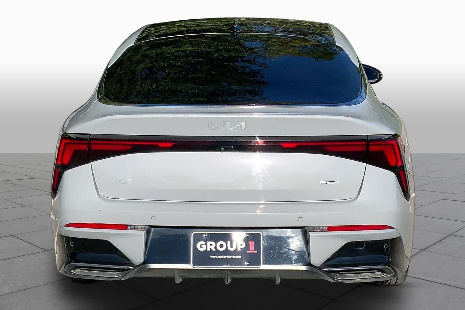 Certified Used 2025 Wolf Gray Kia GT-Line image 5