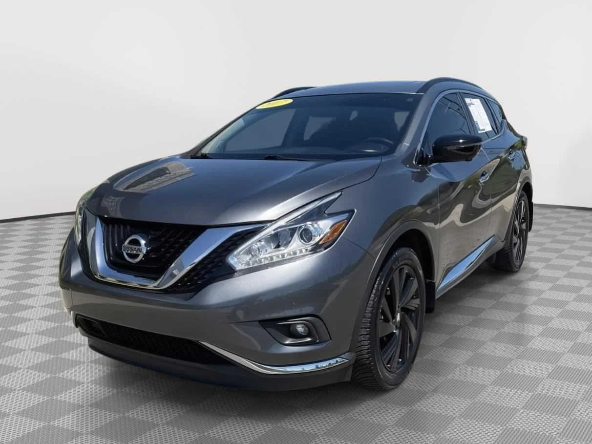 Used 2017 Gun Metallic Nissan Platinum image 15