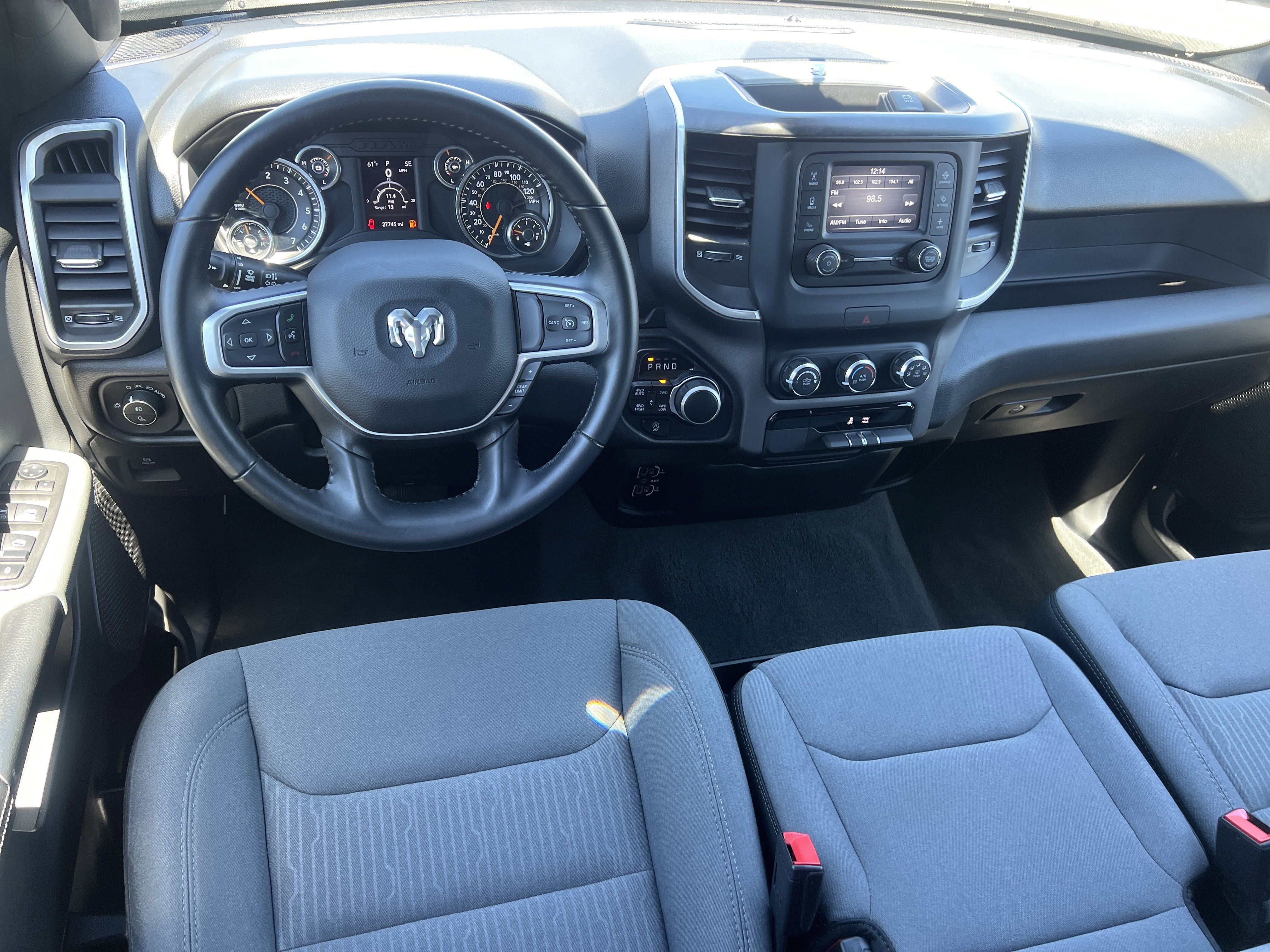 Used 2022 Diamond Black Crystal Pearlcoat Ram Big Horn image 28