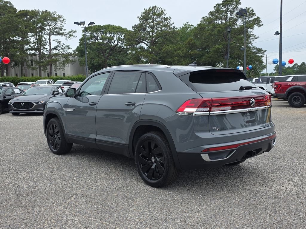 New 2026 Gray Volkswagen 2.0T SE w/Technology image 5