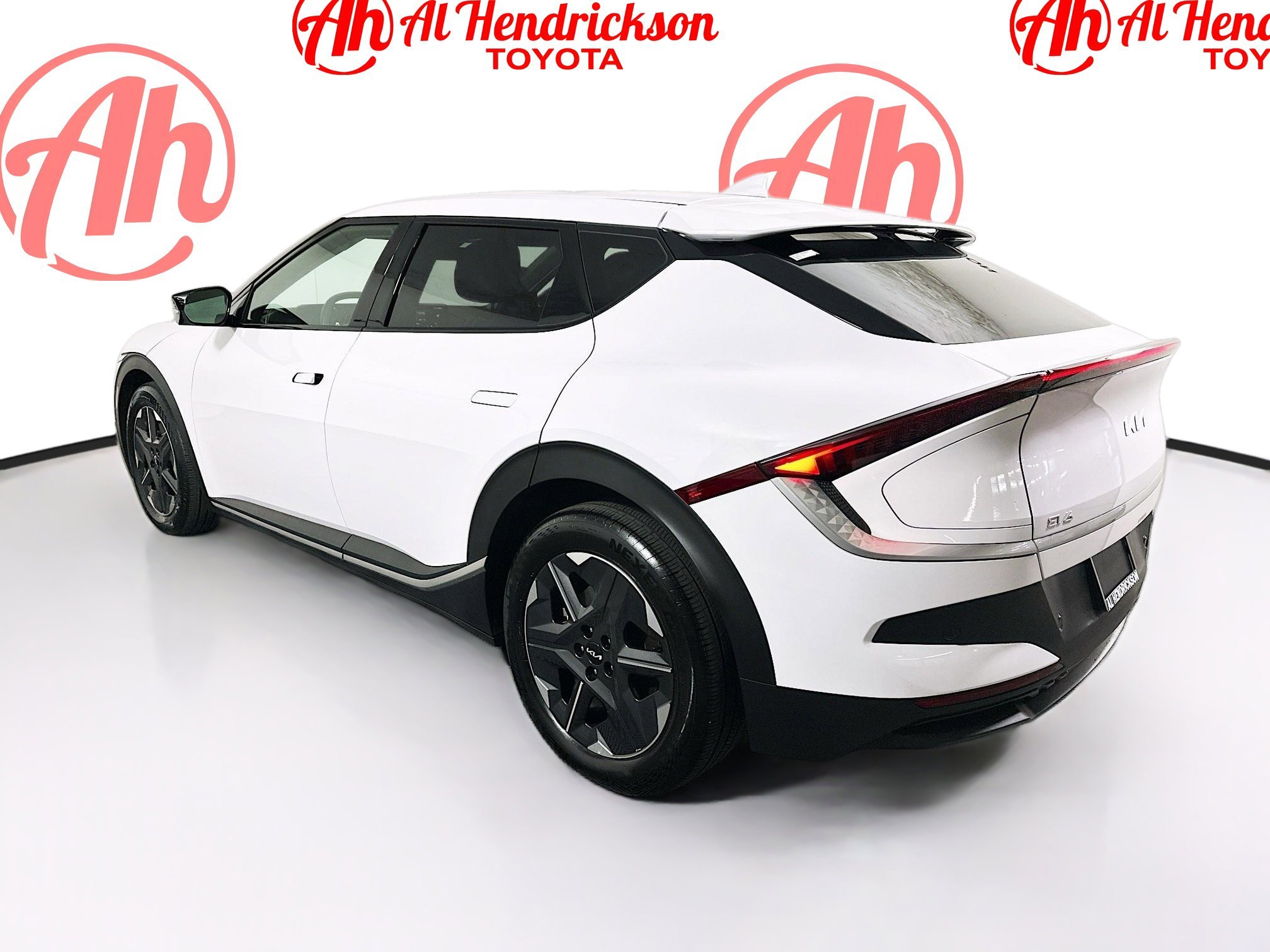 2025 Kia EV6 thumbnail 7