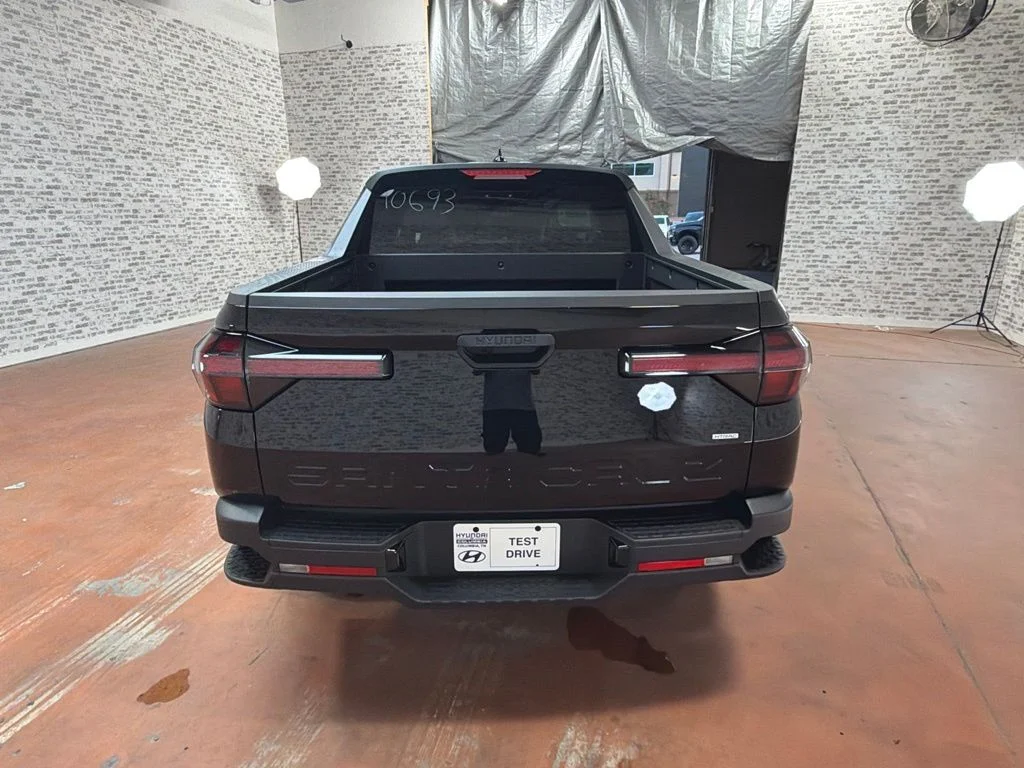New 2027 Phantom Black Hyundai SE image 6
