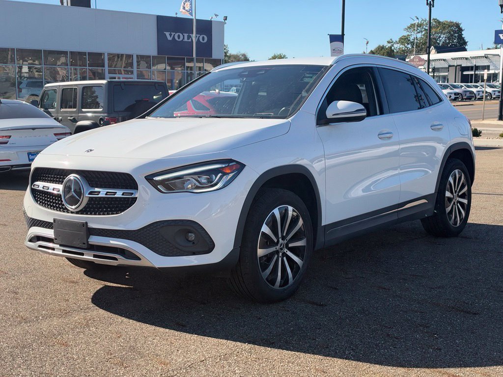 2023 Mercedes-Benz GLA Base