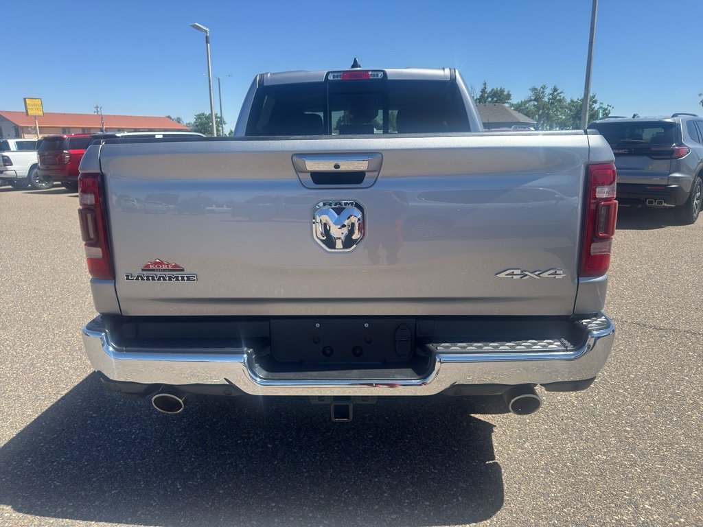 Used 2022 Billet Silver Metallic Clearcoat Ram Laramie image 6