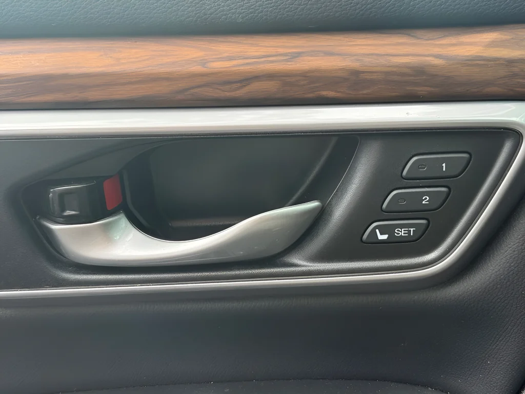 2018 Honda CR-V Touring - Photo 23