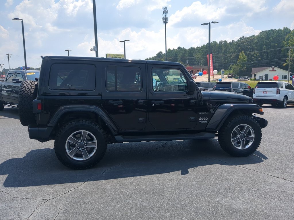 Used 2022 Black Clearcoat Jeep Unlimited Sahara image 4