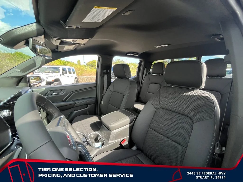 New 2026 Onyx Black GMC Elevation image 13