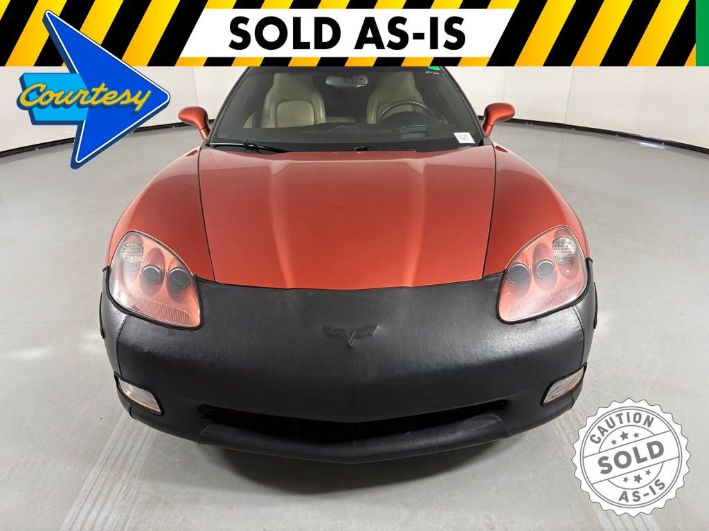Used 2005 Orange Chevrolet Base image 3