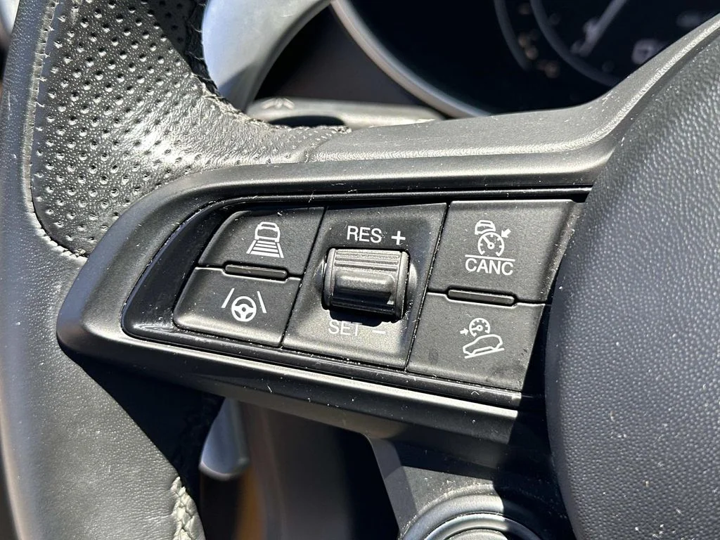 Used 2022 Ocra GT Tri-Coat Alfa Romeo Veloce image 29