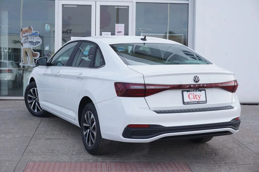 New 2026 White Volkswagen 1.5T S image 7