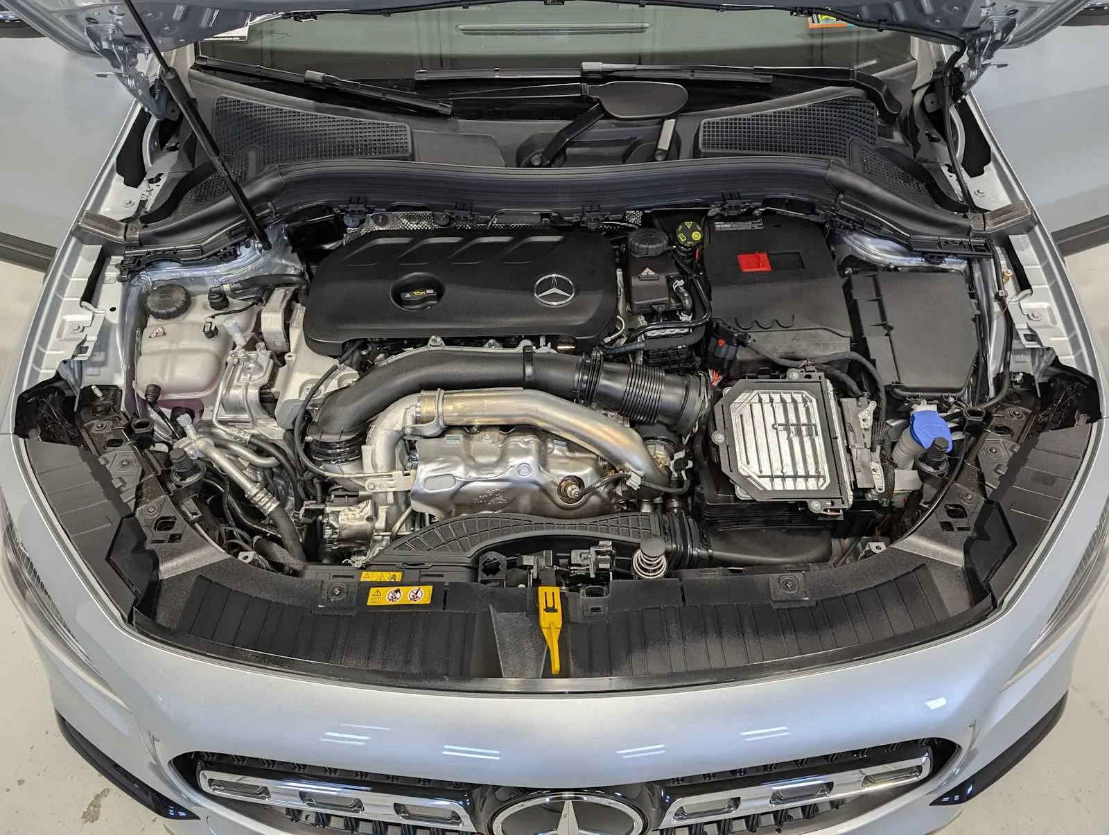 New 2026 Cirrus Silver Metallic Mercedes-Benz GLA 250 image 12