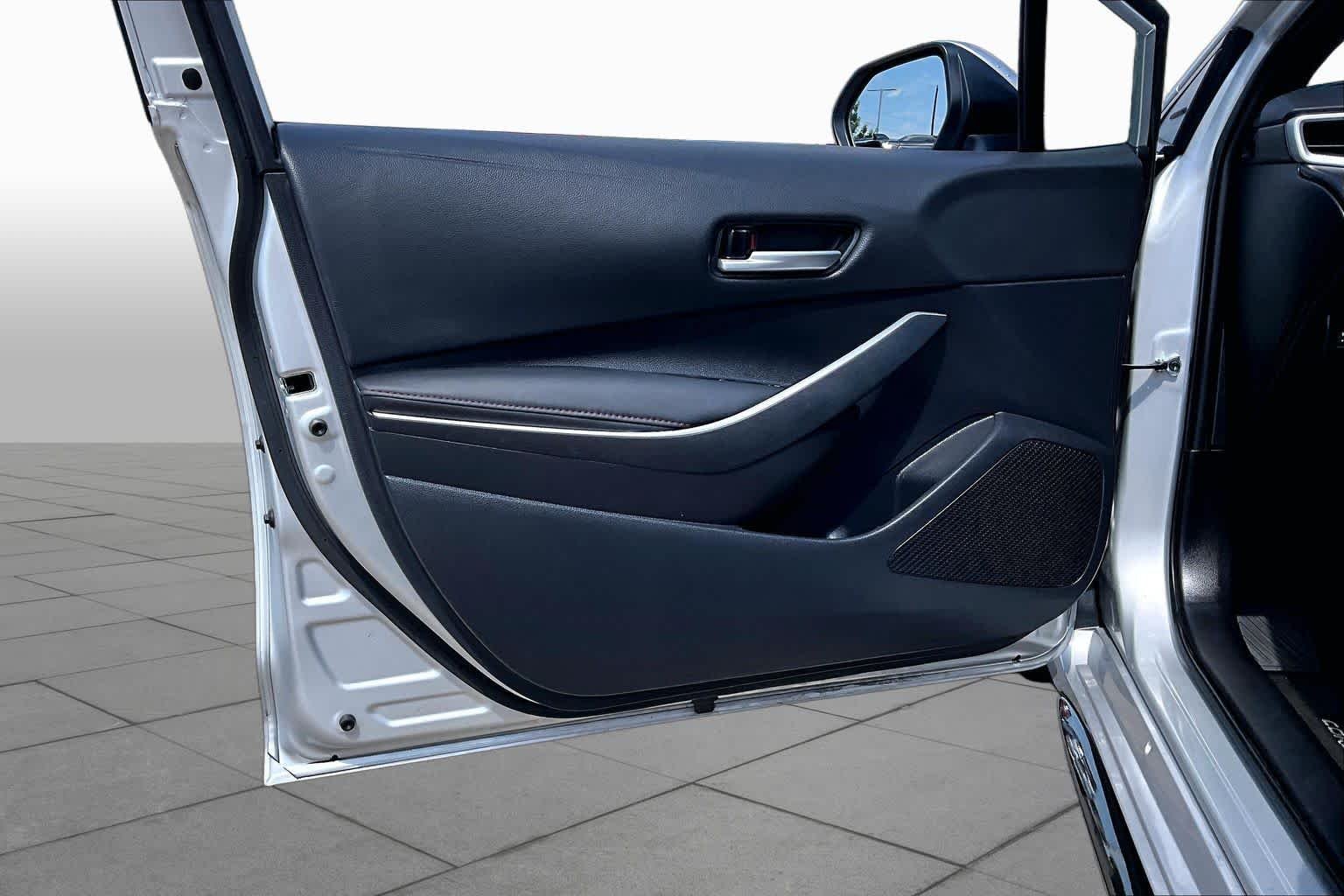 Used 2025 Classic Silver Metallic Toyota SE image 22