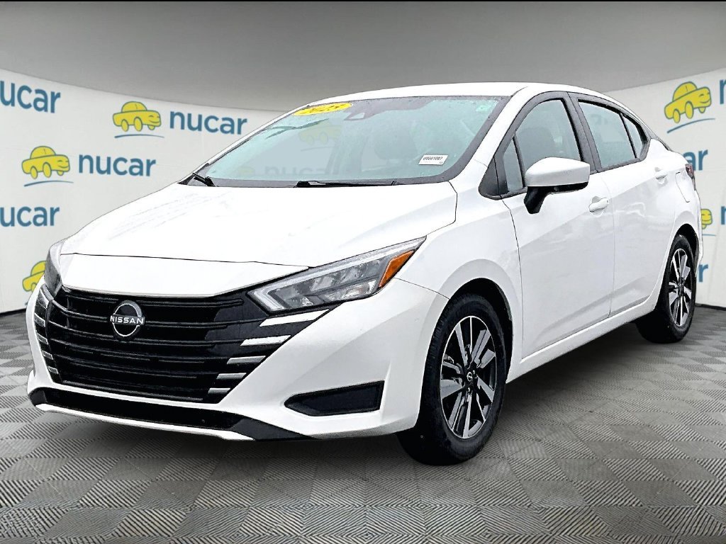 Used 2025 White Nissan 1.6 SV image 3