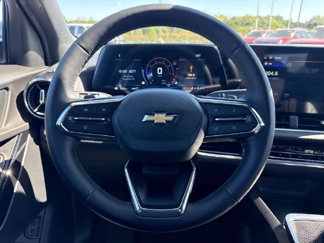 2026 Chevrolet Equinox LT - Photo 14