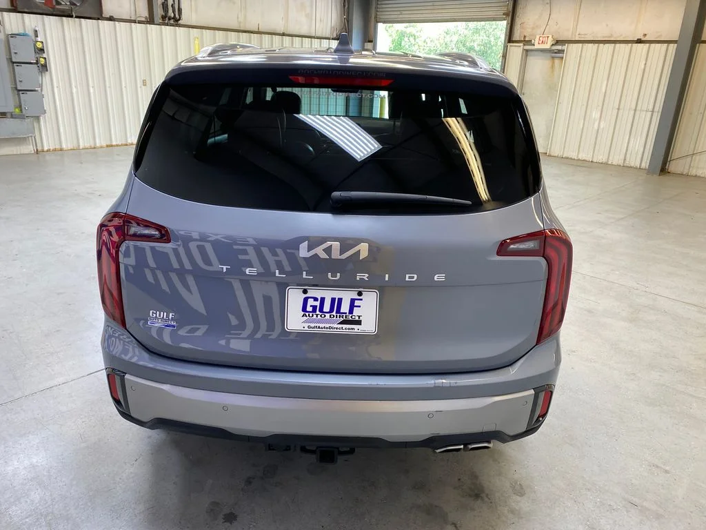 Used 2025 Silver Kia S image 7