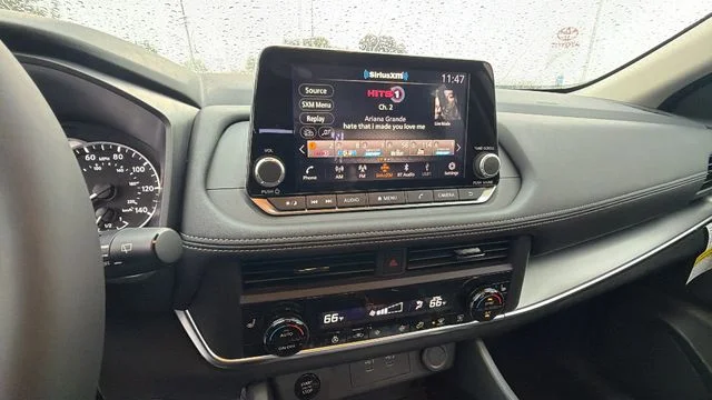 2026 Nissan Rogue Dark Armor - Photo 26