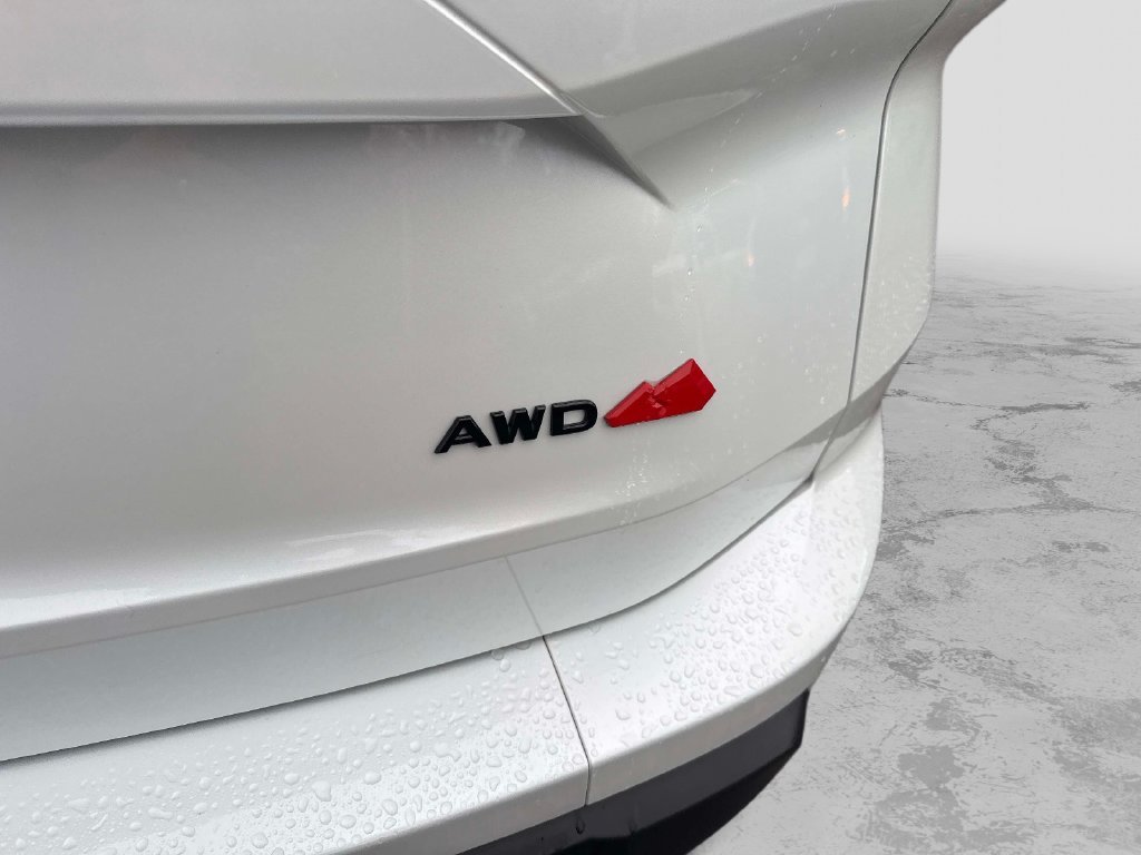 Used 2026 White Nissan Rock Creek image 5