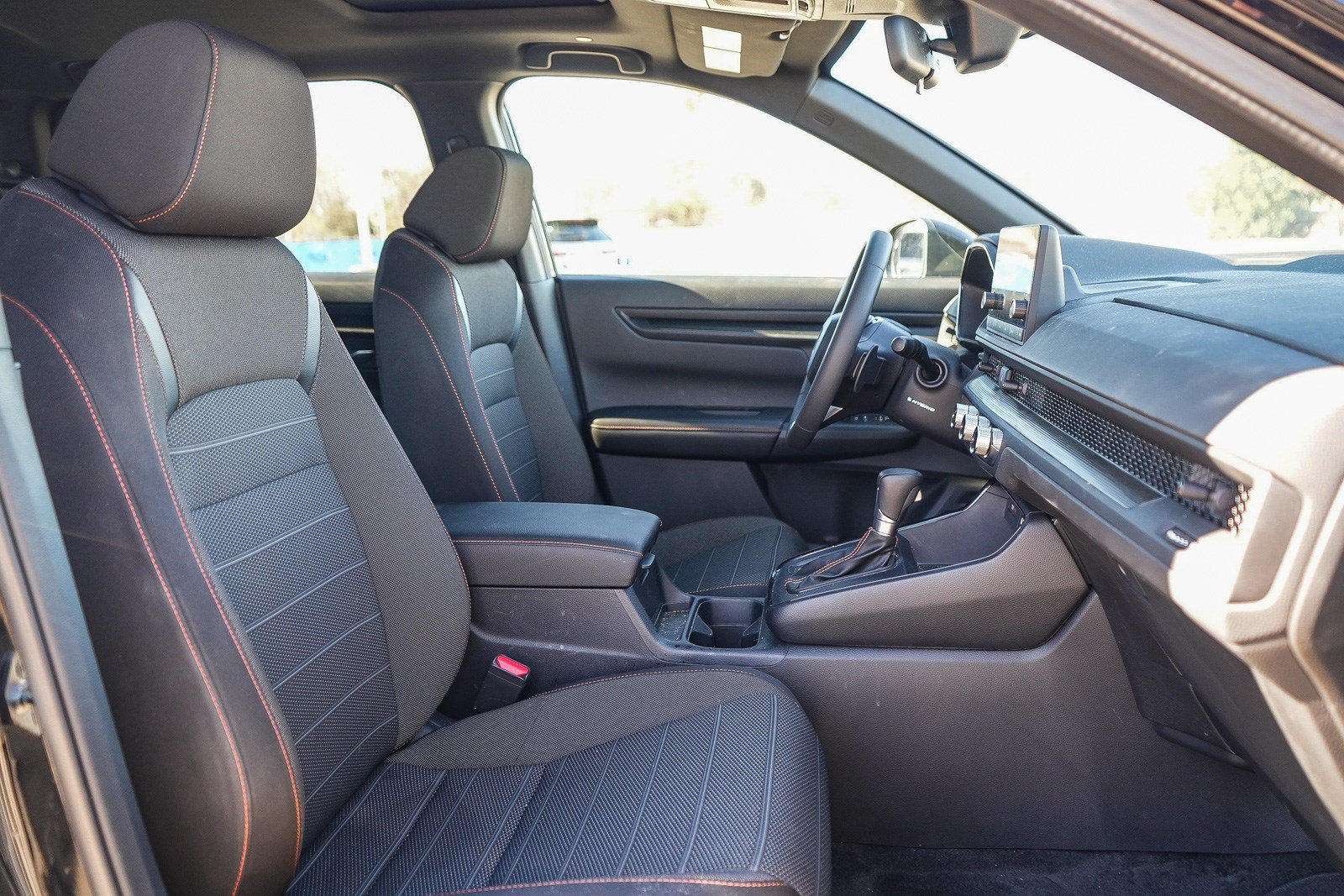 2025 Honda CR-V Sport - Photo 16