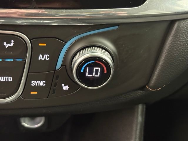 Used 2018 White Chevrolet LT image 30