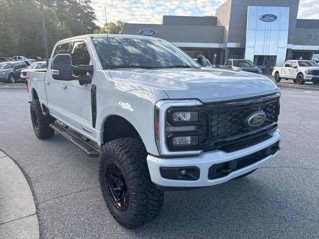 New 2026 Avalanche Ford Lariat image 2