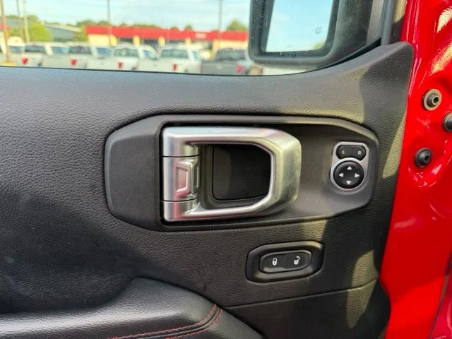 Used 2020 Red Jeep Rubicon image 10