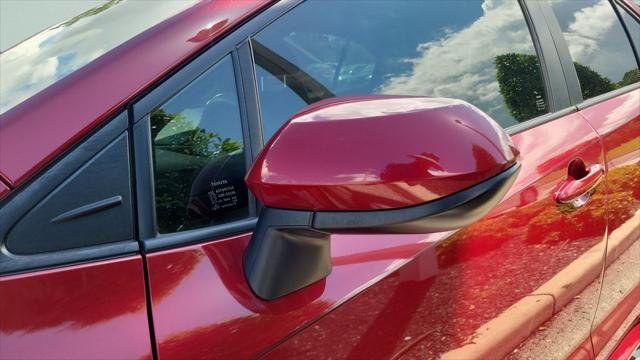 Certified Used 2022 RUBY FLARE PEARL Toyota  image 7