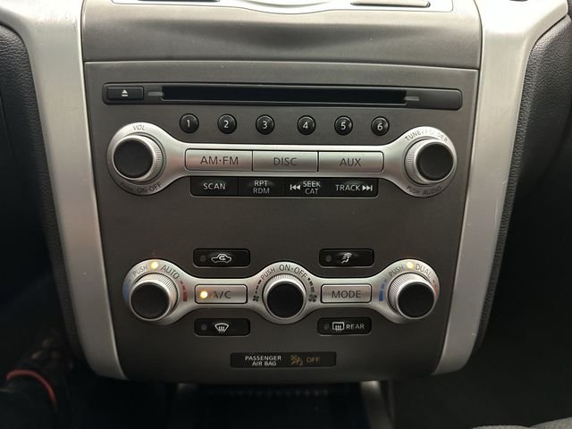 Used 2012 Gray Nissan SV image 19