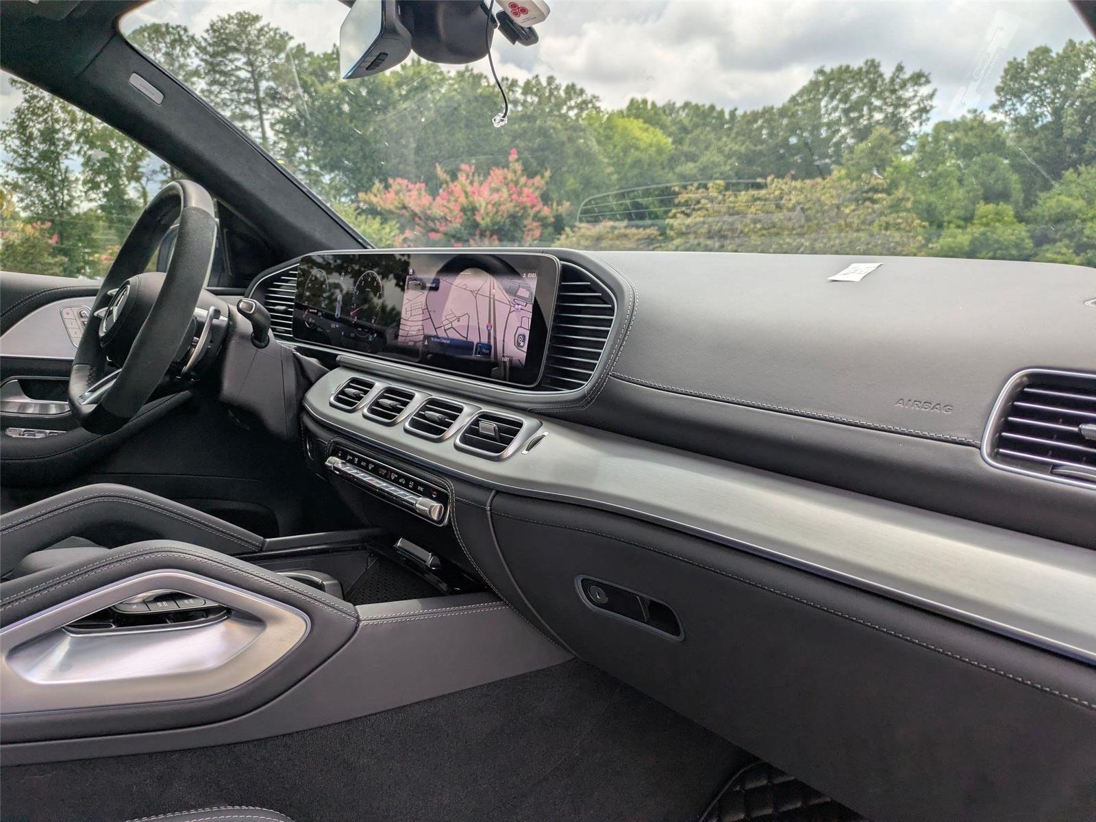 Used 2025 Obsidian Black Metallic Mercedes-Benz AMG® GLE 63 S image 38