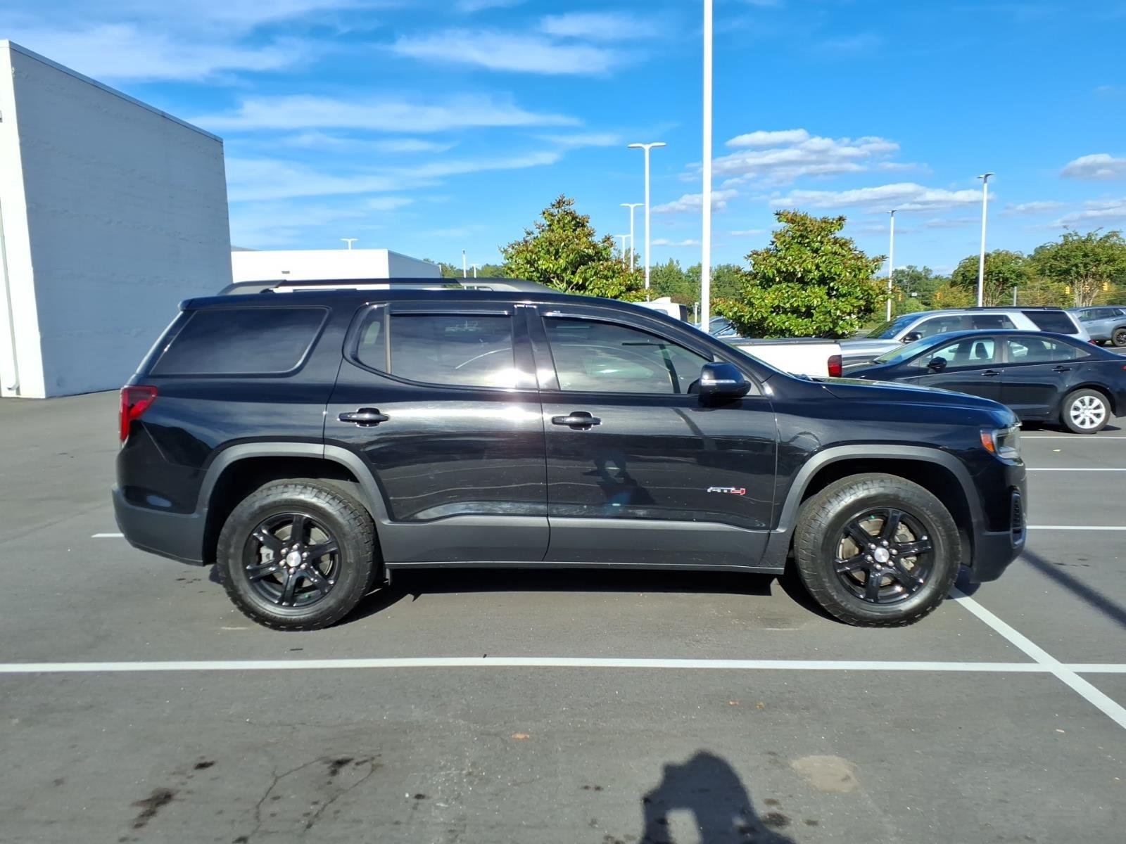 Used 2023 Ebony Twilight Metallic GMC AT4 image 2
