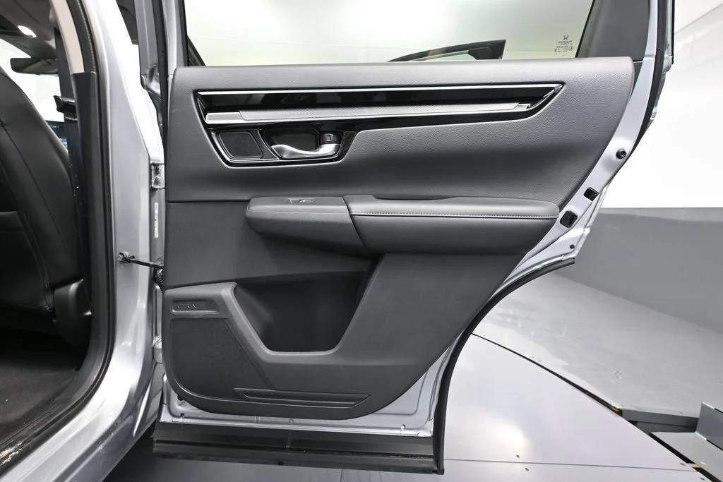Certified Used 2025 Gray Honda EX-L image 41