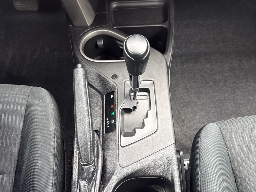Used 2016 White Toyota LE image 20