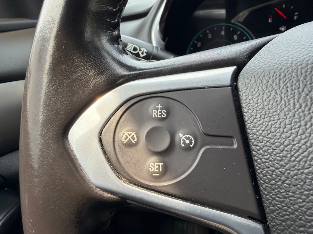 Used 2021 Gray Chevrolet LT image 24