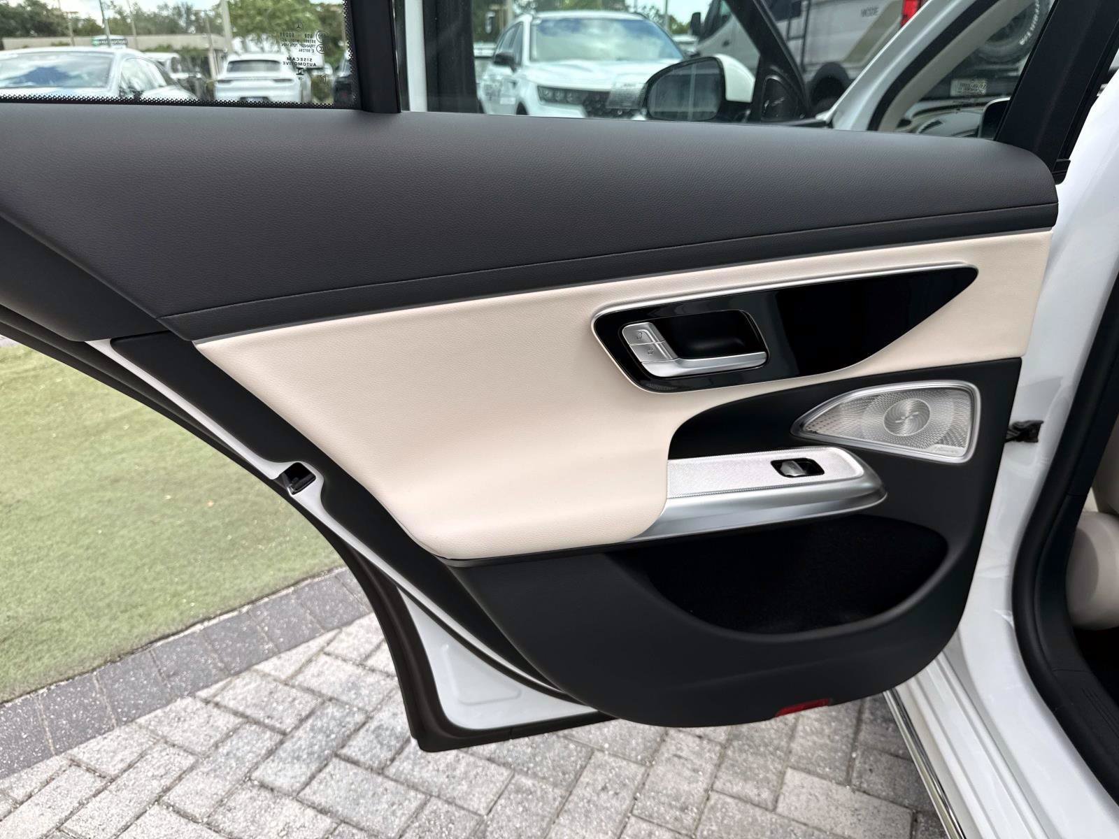 New 2027 Polar White Mercedes-Benz E 450 4MATIC® Sedan image 11
