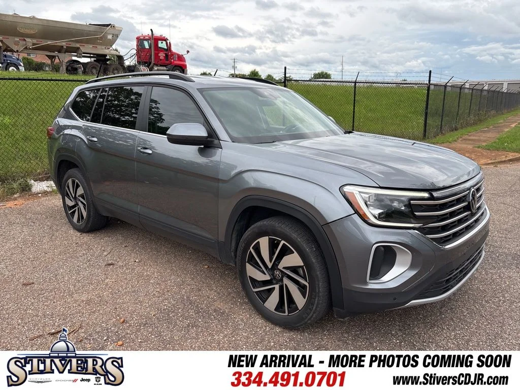2024 Volkswagen Atlas 2.0T SE w/Tech 4MOTION's photo