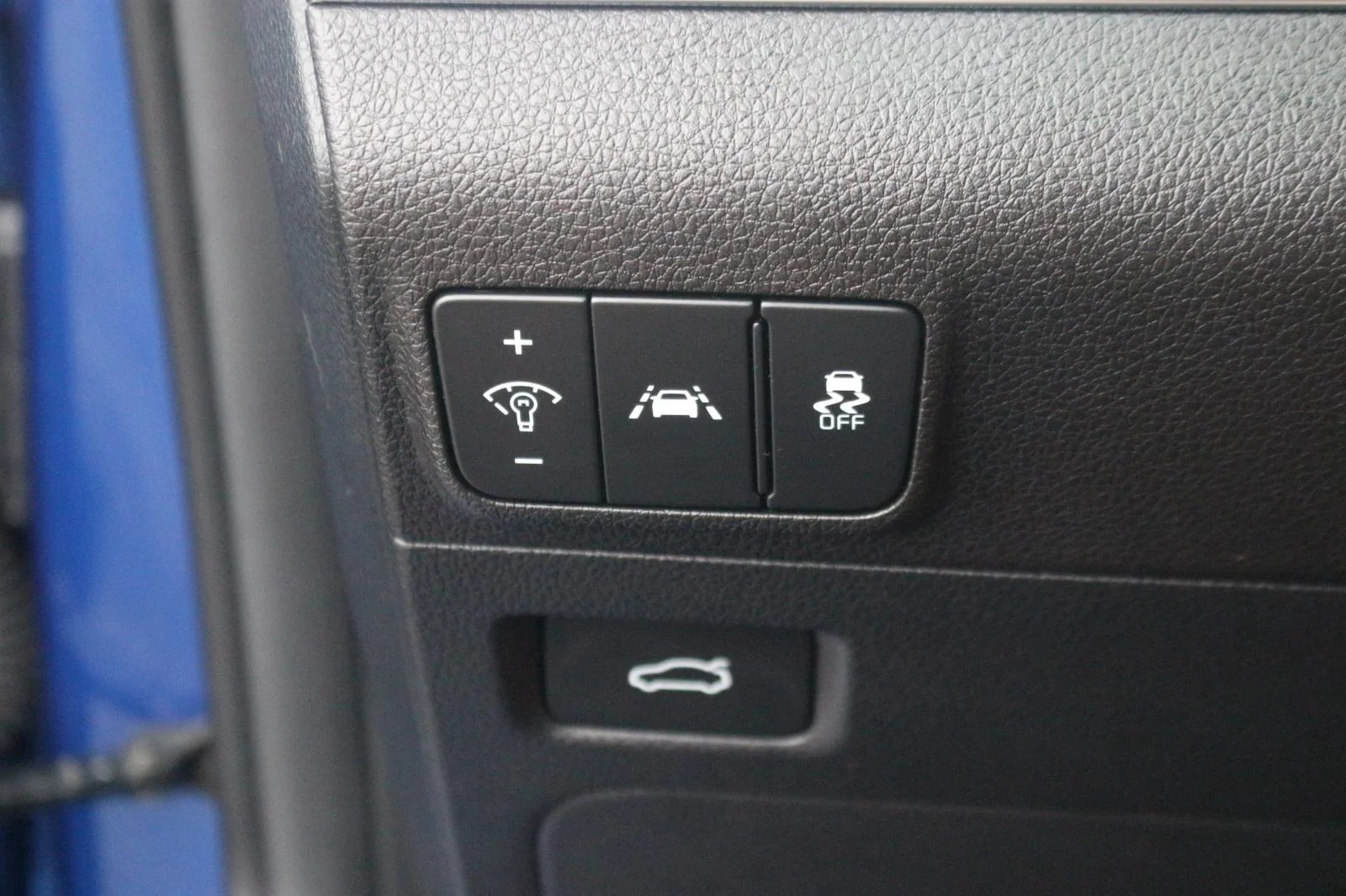 Used 2024 Blue Kia GT image 30