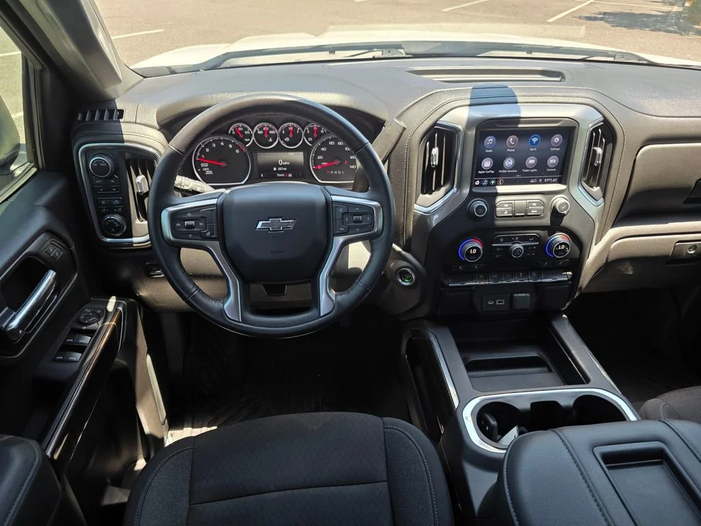Used 2022 Summit White Chevrolet RST image 27