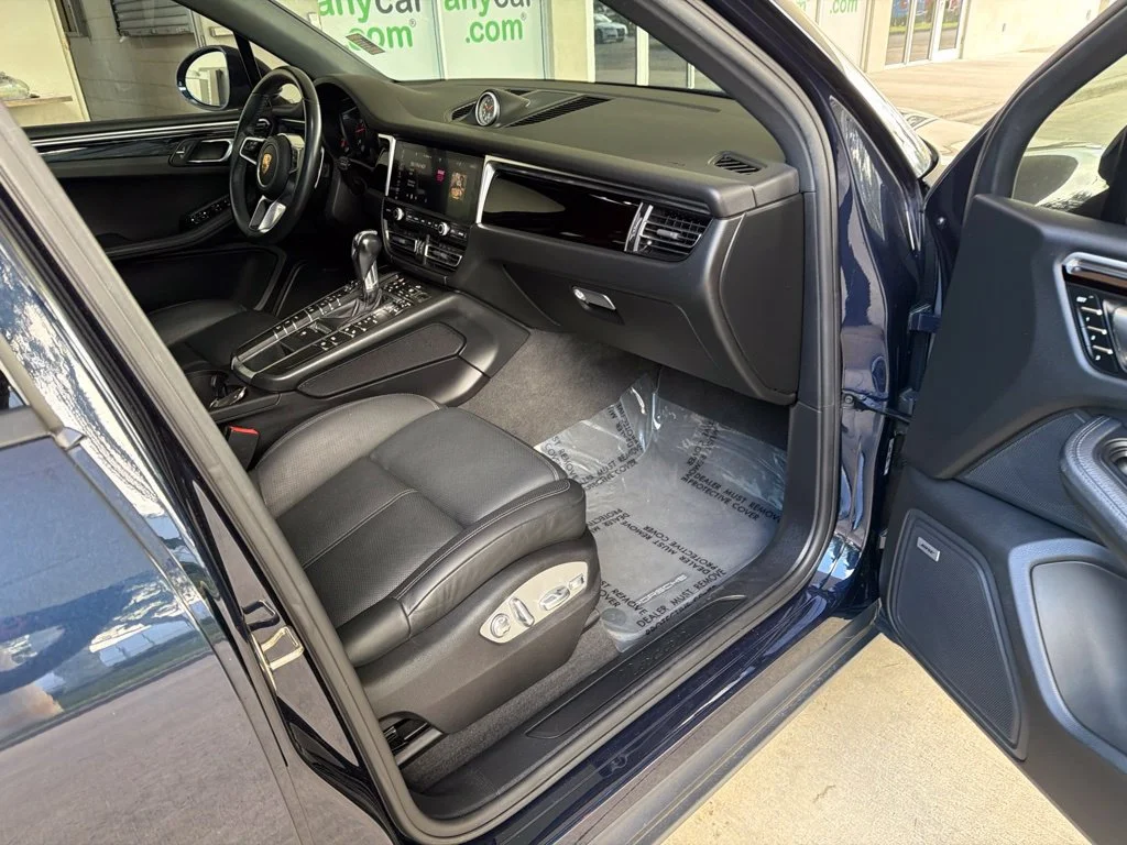 Used 2019 Black Porsche Base image 25