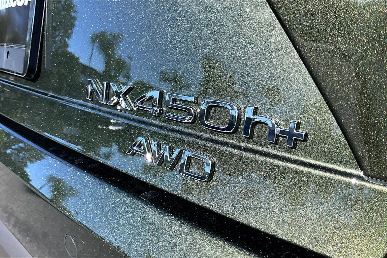 New 2026 Nori Green Pearl Lexus PREMIUM PLUS AWD image 8