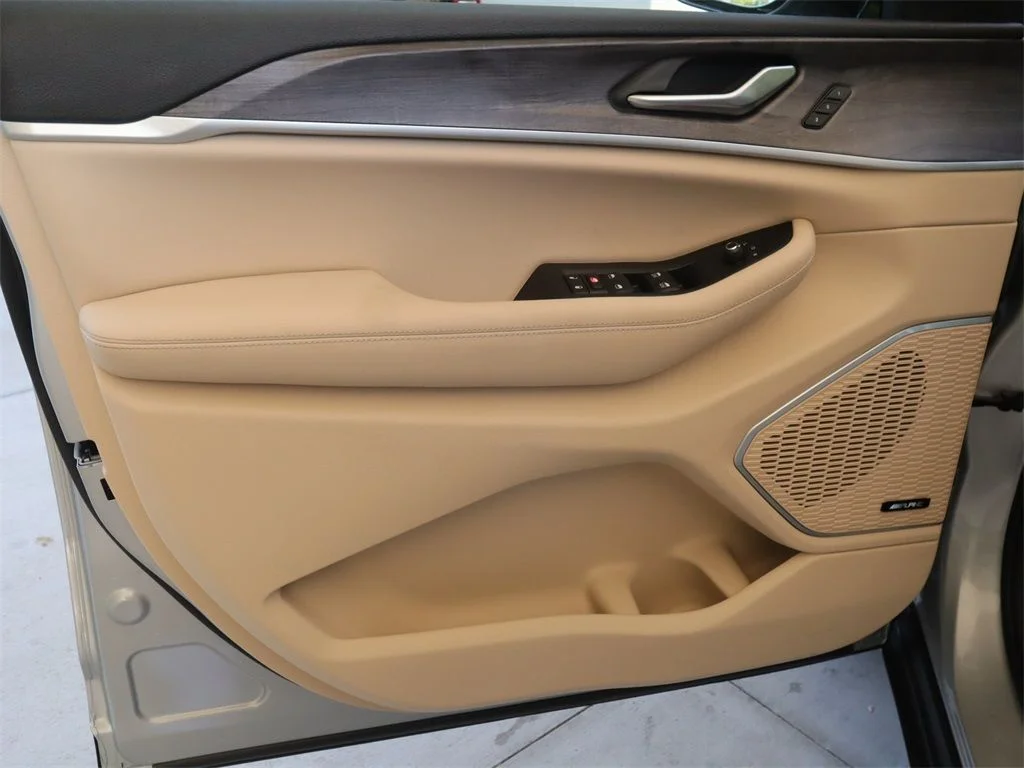 New 2023 Silver Jeep 4xe image 23