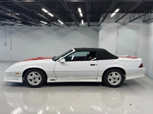 Used 1992  Chevrolet Z28 image 5