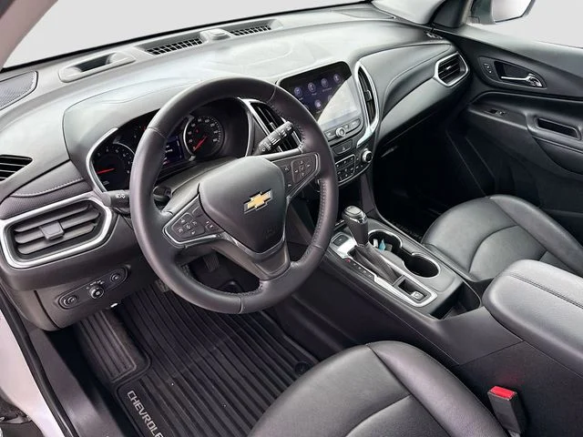 Used 2020 Silver Chevrolet Premier image 9