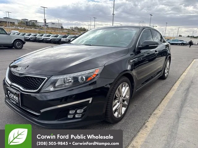 Used 2015 Black Kia SXL image 3