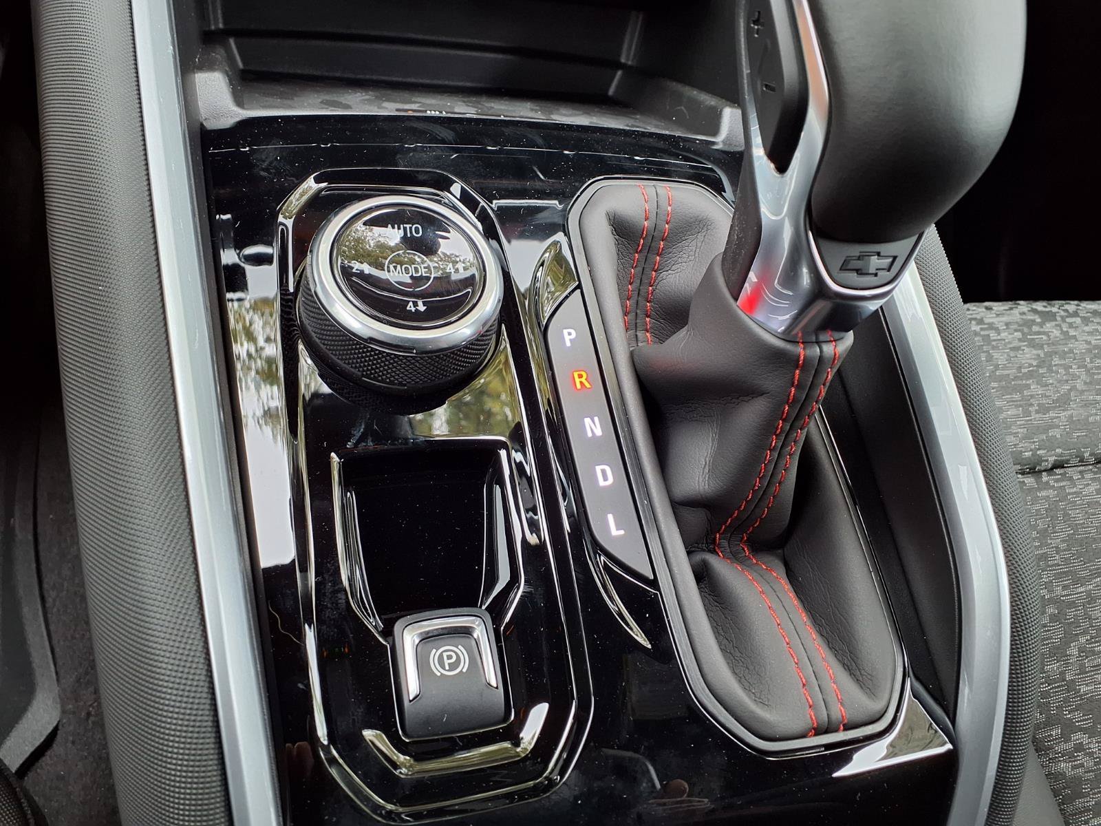 2026 Chevrolet Colorado Z71 - Photo 11