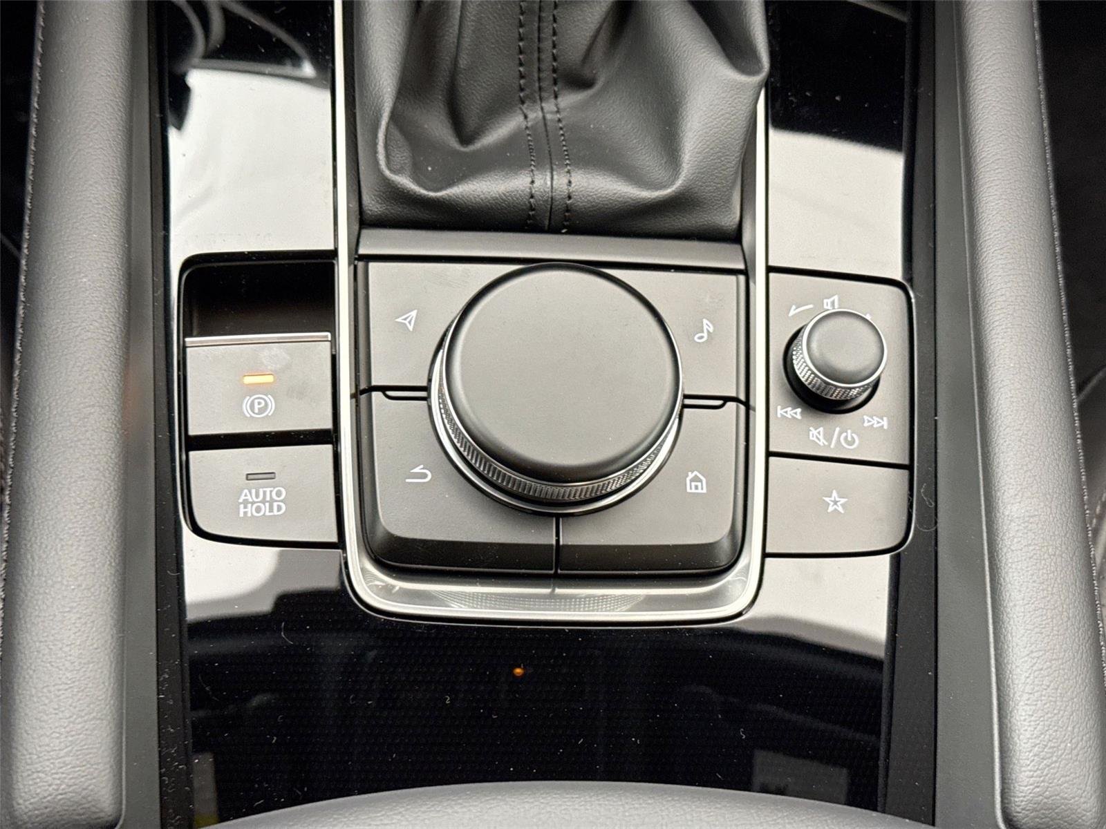 New 2026 Snowflake White Pearl Mazda 2.5 S Premium image 28