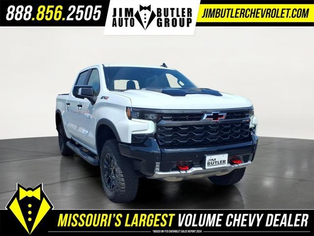New 2026 Summit White Chevrolet ZR2 image 22