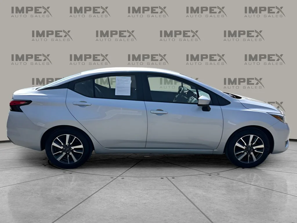 Used 2025 Silver Nissan 1.6 SV image 6
