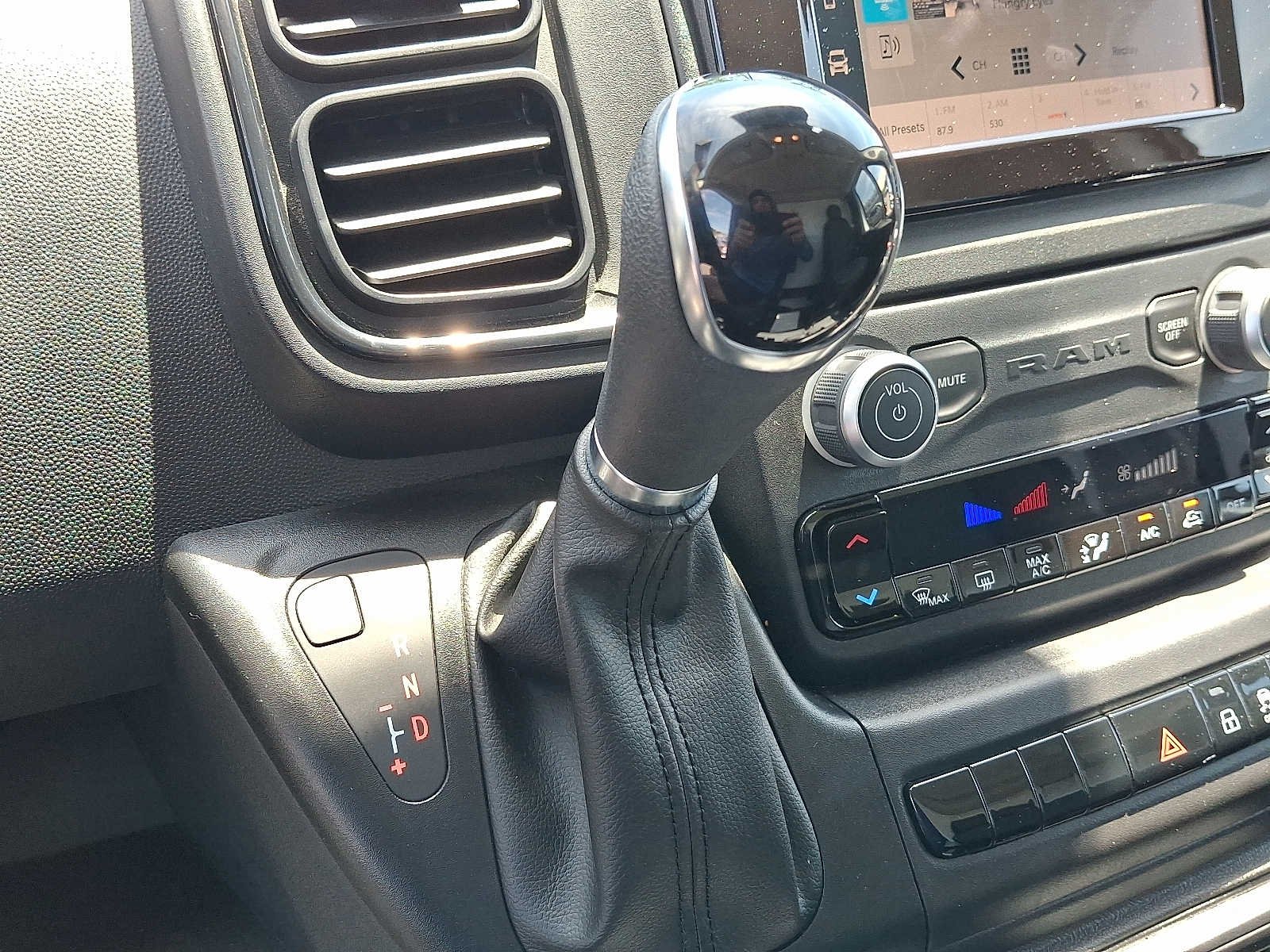 Used 2023 Bright White Clearcoat Ram  image 16