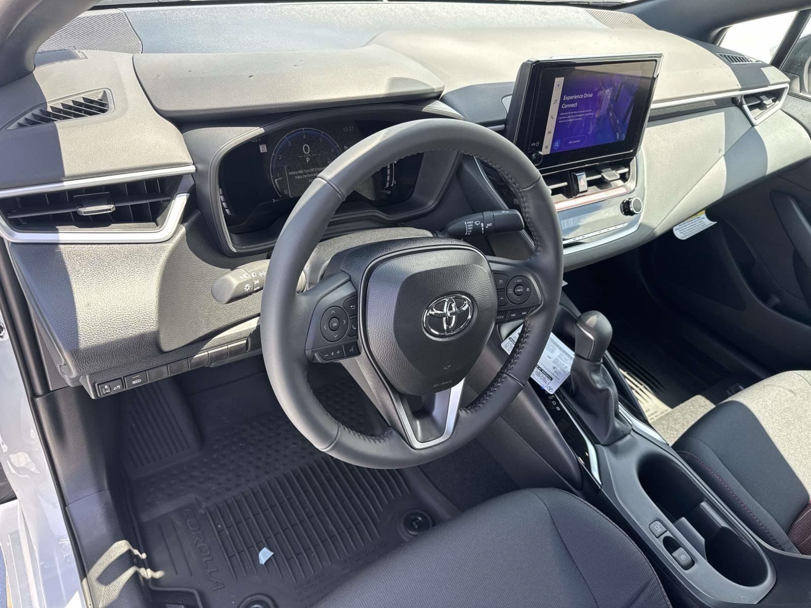 Used 2026 Ice Cap Toyota SE image 17