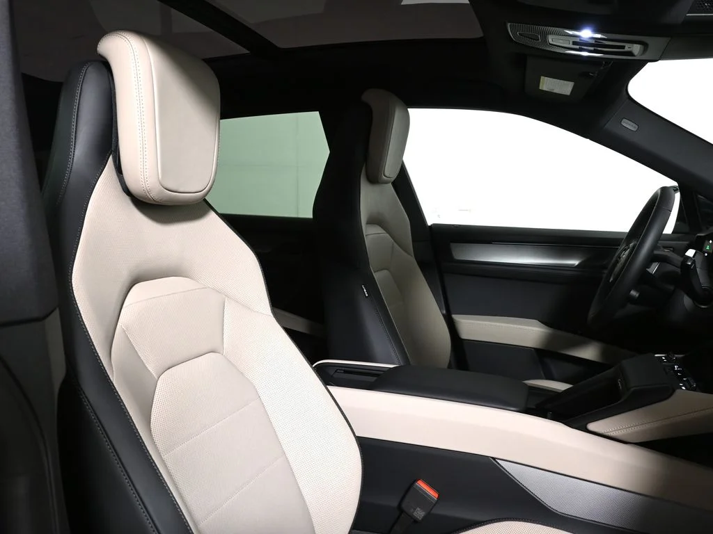 2026 Porsche Cayenne Base - Photo 40